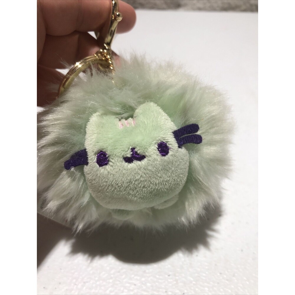 Pusheen Green Pom Pom Plush Keychain Gund - Picture 2 of 6